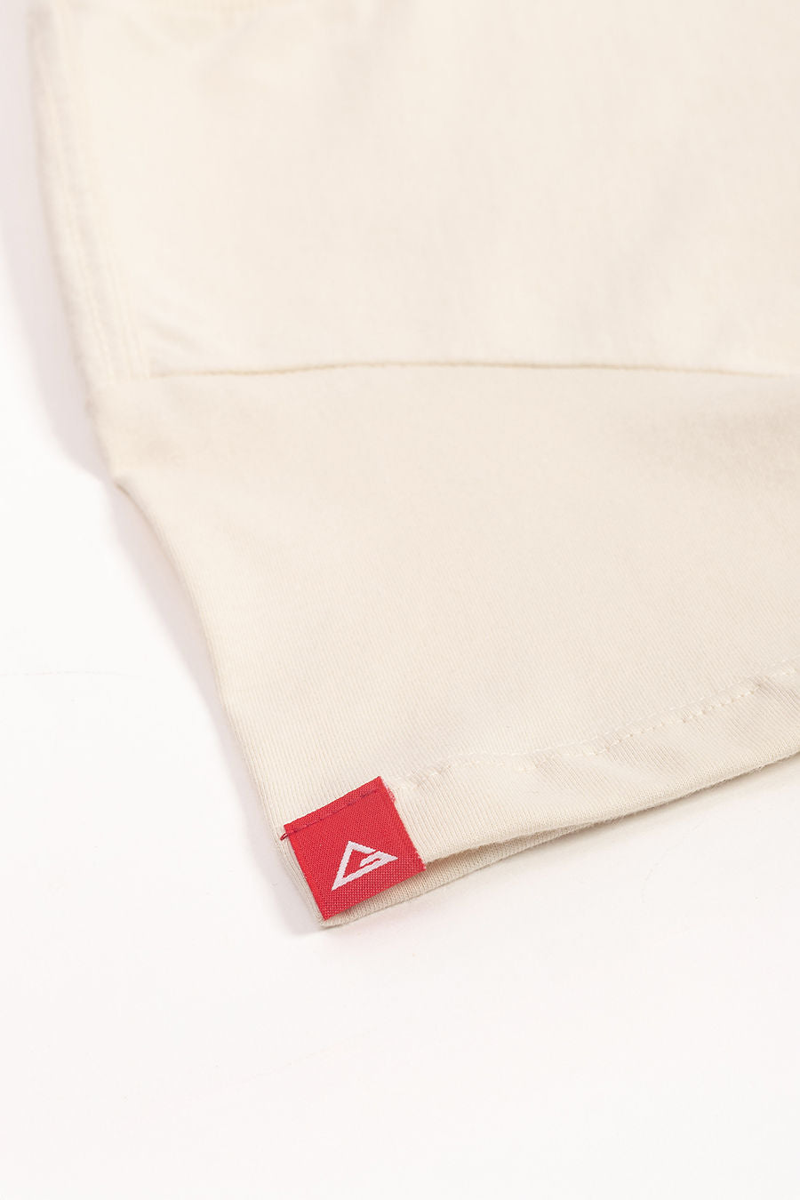 Cropped Red Shield Elite - Cinza